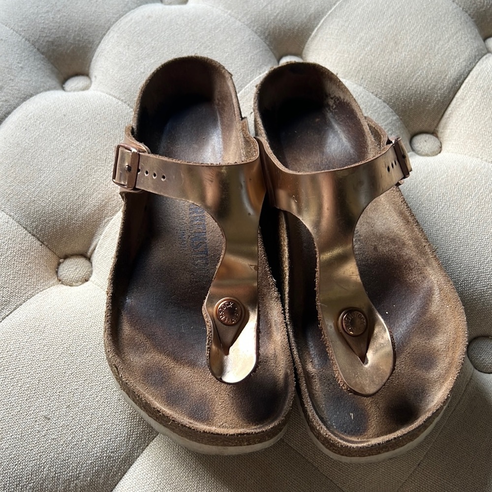 Birkenstock Rose Gold White Sole Gizeh Sandals
